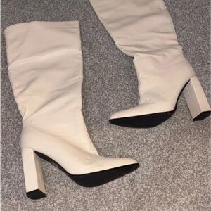 Elegant White Heeled Women's Boots